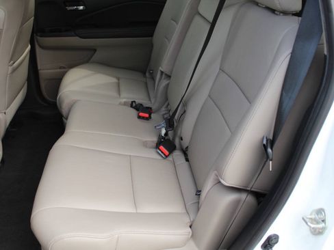 Used 2019 Honda Pilot EX-L image 22