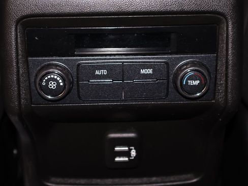 Used 2019 GMC Acadia SLE w/ Driver Alert Package I AWD/4WD image 18