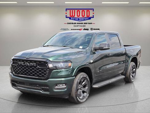New 2026 RAM 1500 4x4 Crew Cab image 7