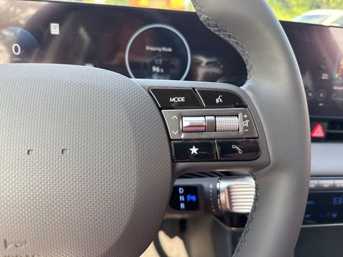 New 2025 Hyundai Ioniq 5 SEL image 37