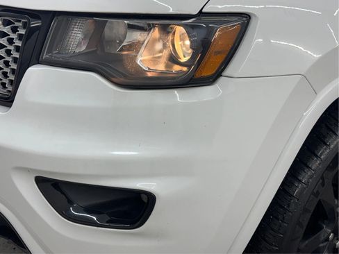 Used 2020 Jeep Grand Cherokee Altitude image 34