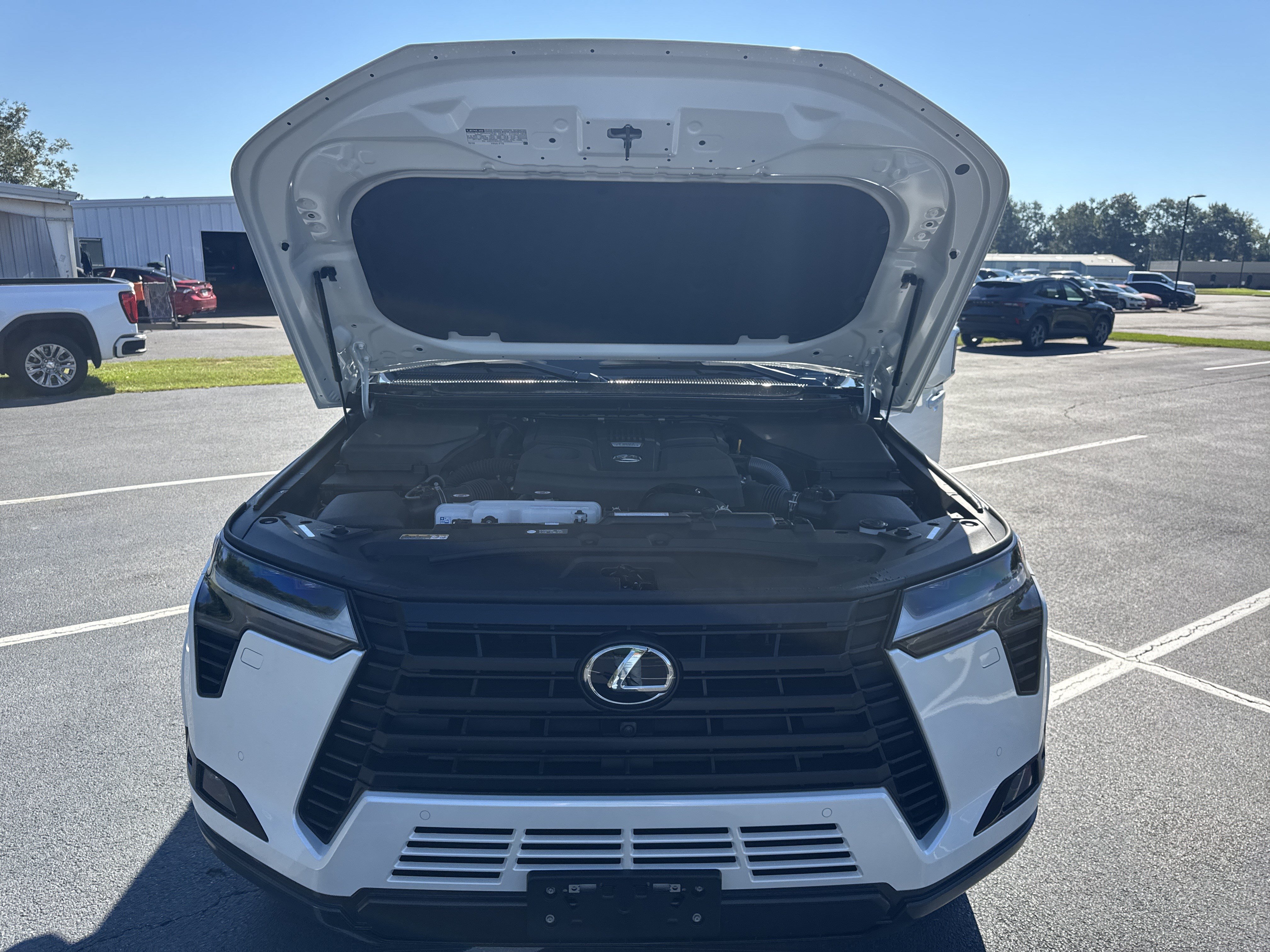 Used 2026 Lexus GX 550 w/ Cold Area Package AWD/4WD image 40