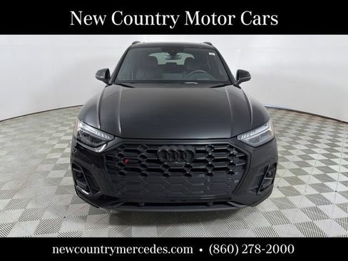 Used 2024 Audi SQ5 Prestige w/ Prestige Package AWD/4WD image 2