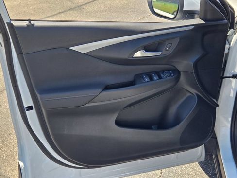 New 2026 Buick Envista Sport Touring w/ Convenience I Package FWD image 31