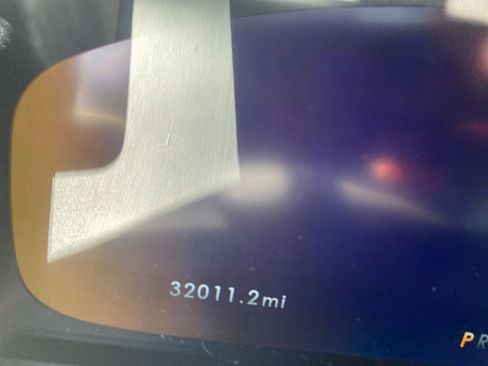 Used 2023 Lincoln Nautilus FWD w/ Premium Package image 5