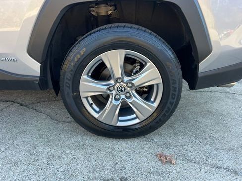 Used 2023 Toyota RAV4 LE image 32