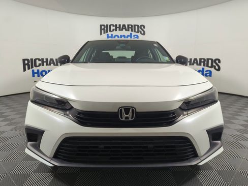Certified 2024 Honda Civic Sport image 3