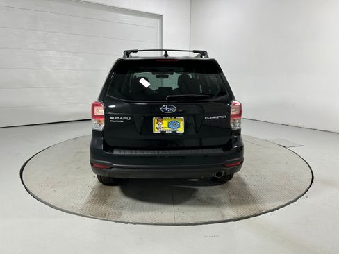 Used 2018 Subaru Forester 2.5i Touring w/ Popular Package #3B AWD/4WD image 33
