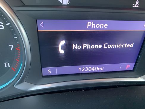 Used 2020 Chevrolet Traverse LT w/ Driver Confidence II Package image 8