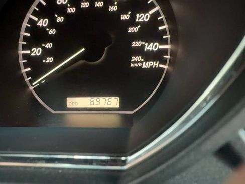 Used 2006 Lexus RX 330 AWD image 10
