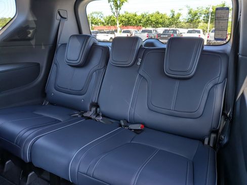 New 2026 INFINITI QX80 4WD image 30