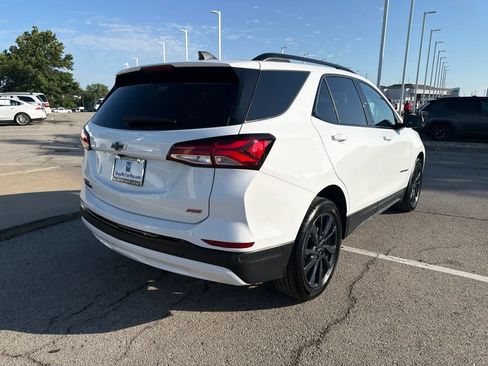 Used 2024 Chevrolet Equinox RS FWD image 3
