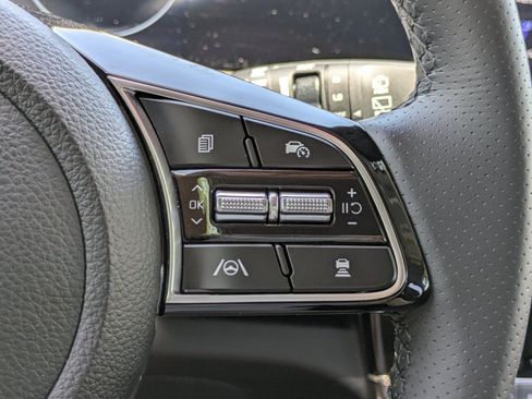Certified 2026 Kia Seltos SX AWD/4WD image 22