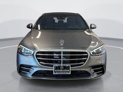 Used 2023 Mercedes-Benz S 500 4MATIC image 2