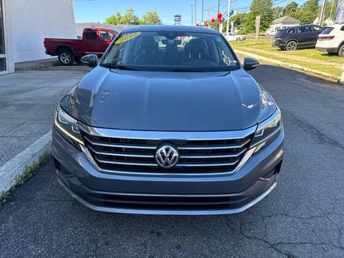 Used 2020 Volkswagen Passat 2.0T SE w/ Sunroof Package FWD image 5