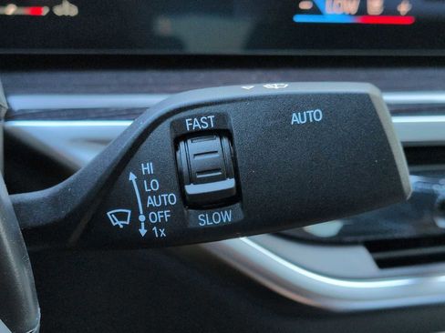 New 2026 BMW X6 xDrive40i w/ Premium Package image 28