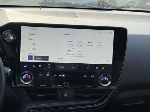 Used 2024 Lexus NX 350h AWD image 10