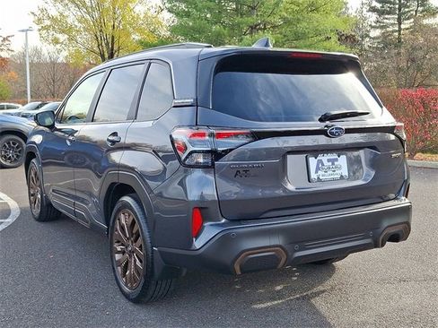 Used 2025 Subaru Forester Sport image 4