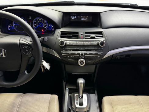 Used 2013 Honda Crosstour EX image 15