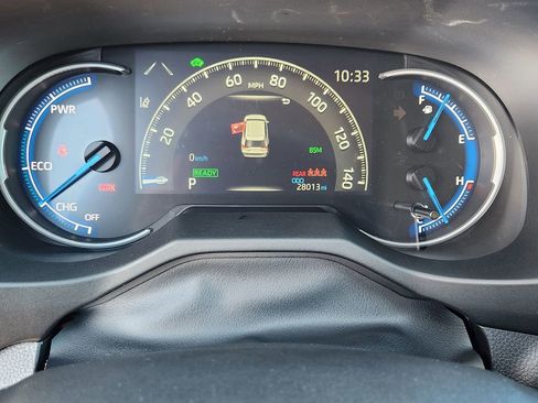 Used 2024 Toyota RAV4 XLE image 6