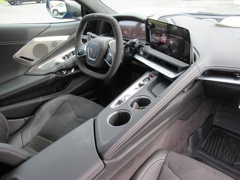 New 2026 Chevrolet Corvette Stingray Premium Conv w/ Z51 Performance Package image 13