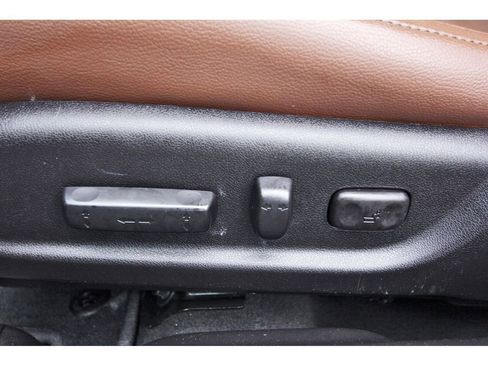 Used 2021 Acura ILX w/ Premium Package FWD image 33
