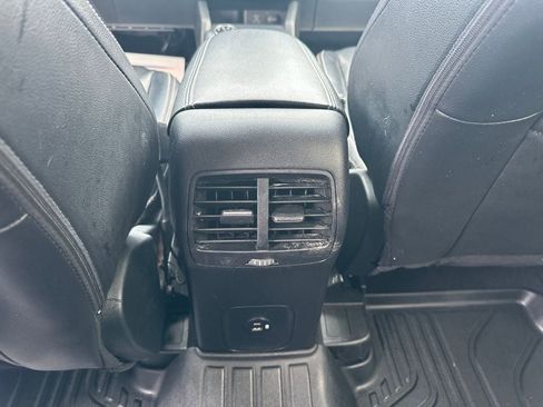 Certified 2022 Ford Escape SEL image 16