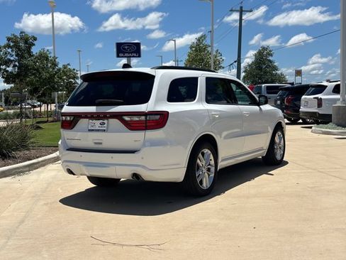 Used 2024 Dodge Durango GT RWD image 5