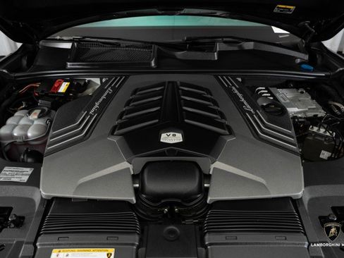 Used 2019 Lamborghini Urus image 4