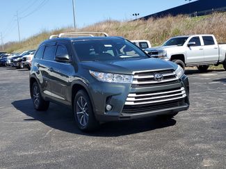 Used 2017 Toyota Highlander XLE video 1