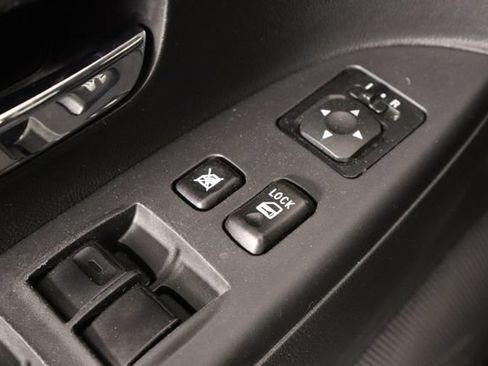 Used 2024 Mitsubishi Outlander Sport LE AWD/4WD image 17