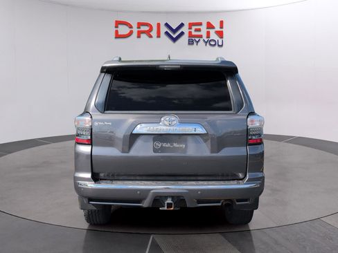 Used 2020 Toyota 4Runner Limited image 4