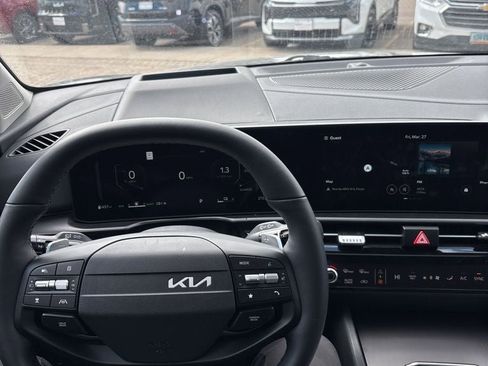 Used 2026 Kia Sportage SX Prestige image 14