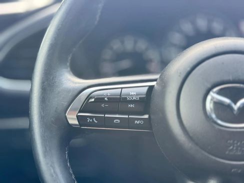 Used 2024 MAZDA MAZDA3 s FWD image 11