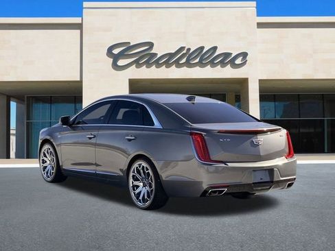 Used 2019 Cadillac XTS Luxury w/ Driver Awareness Package image 8