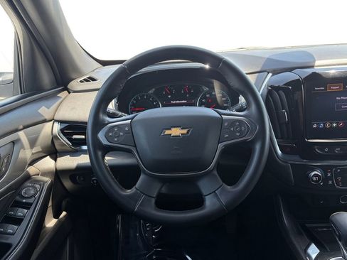 Used 2023 Chevrolet Traverse LT AWD/4WD image 13
