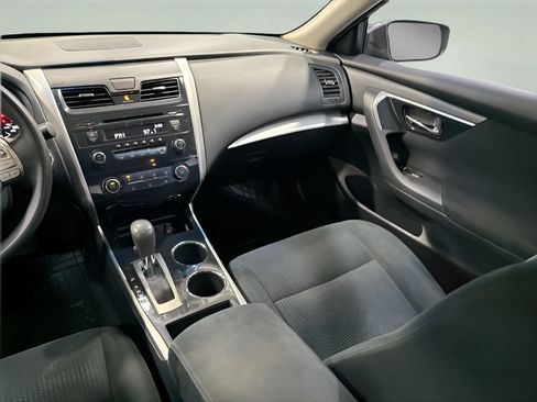 Used 2014 Nissan Altima 2.5 S FWD image 23