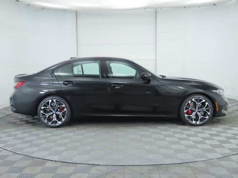 Used 2026 BMW 330i xDrive Sedan w/ M Sport Package AWD/4WD image 5