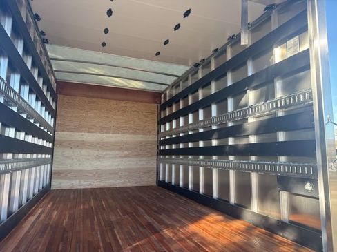 Used 2024 Ford Transit 350 image 9