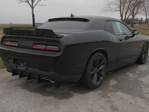 Used 2019 Dodge Challenger R/T Scat Pack image 2