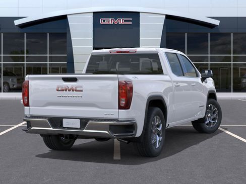 New 2026 GMC Sierra 1500 SLE image 5