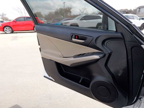 Used 2020 Lexus IS 300 F Sport image 20