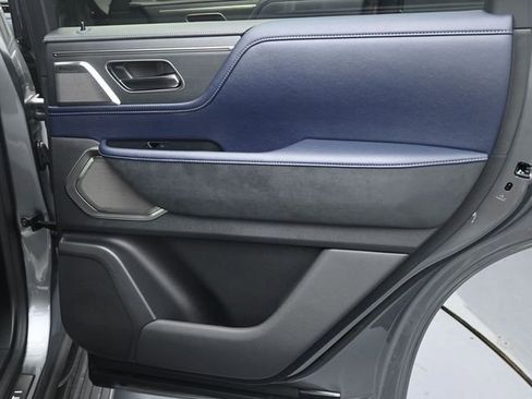 New 2026 INFINITI QX80 4WD image 37