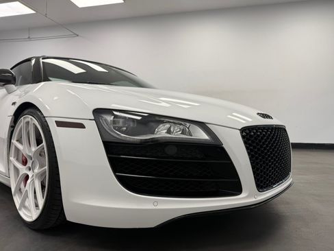 Used 2011 Audi R8 V10 AWD/4WD image 31