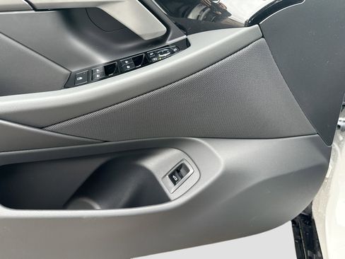 New 2026 BMW 530i w/ M Sport Package image 24