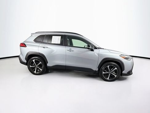 Used 2025 Toyota Corolla Cross AWD Hybrid image 11