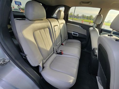 Used 2012 Chevrolet Captiva Sport LT w/ Convenience Package image 21