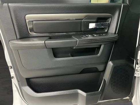 Used 2017 RAM 1500 Sport w/ Quick Order Package 22Q Night RWD image 10