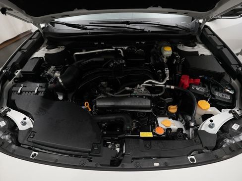 Certified 2025 Subaru Outback Premium image 3