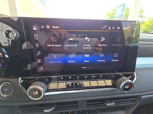 New 2025 Chevrolet Colorado LT w/ LT Convenience Package image 13